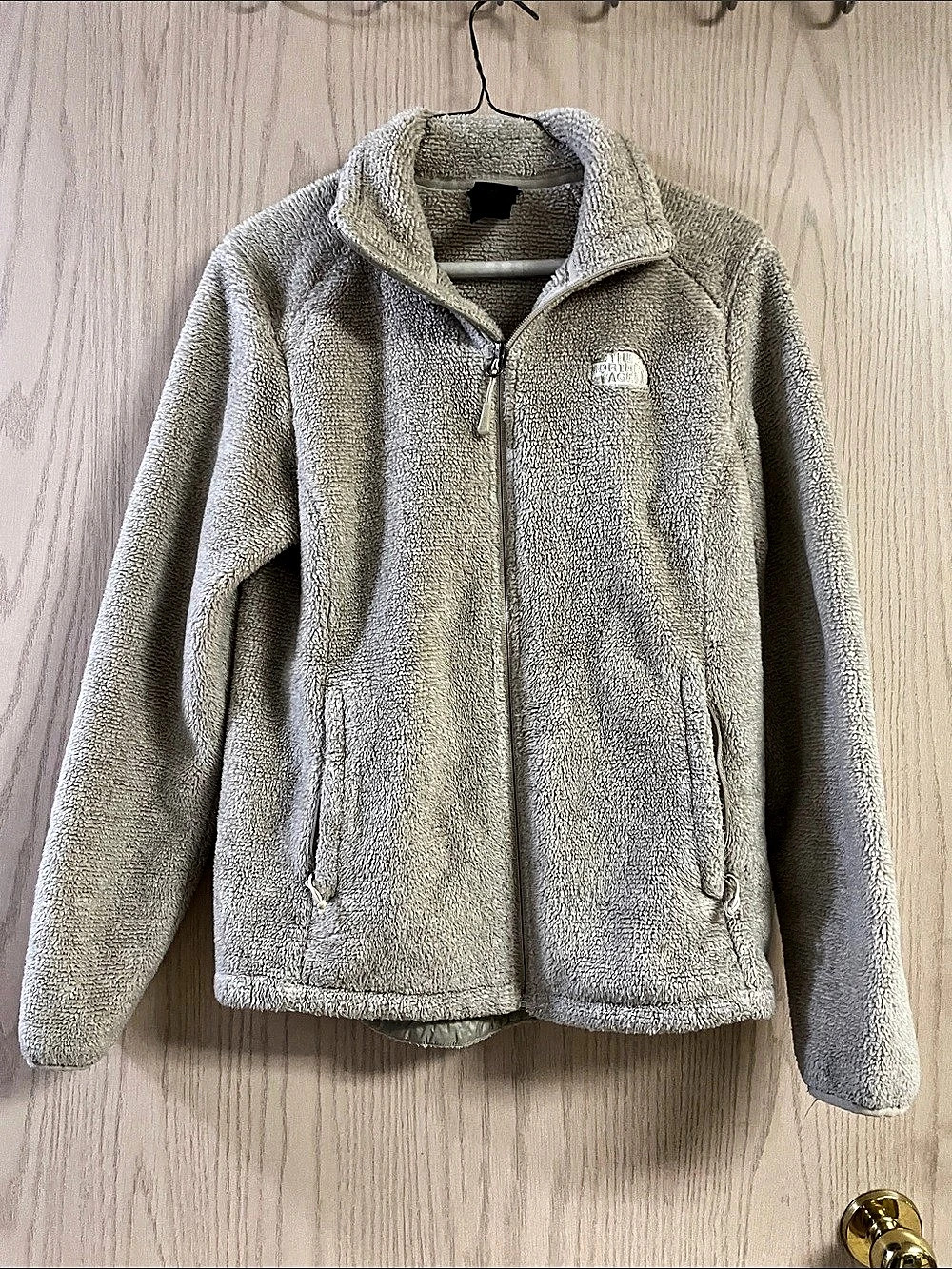 The North Face Osito Fleece Jacket in Cream Size Medium